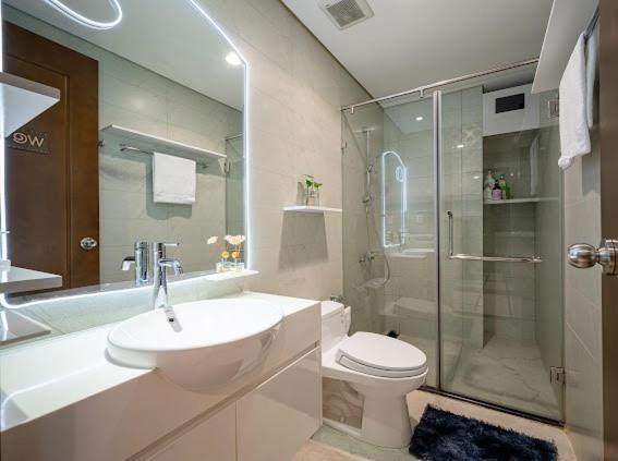 Enay Apartment - Vinhomes Central Park - Landmark Hô Chi Minh-Ville Extérieur photo